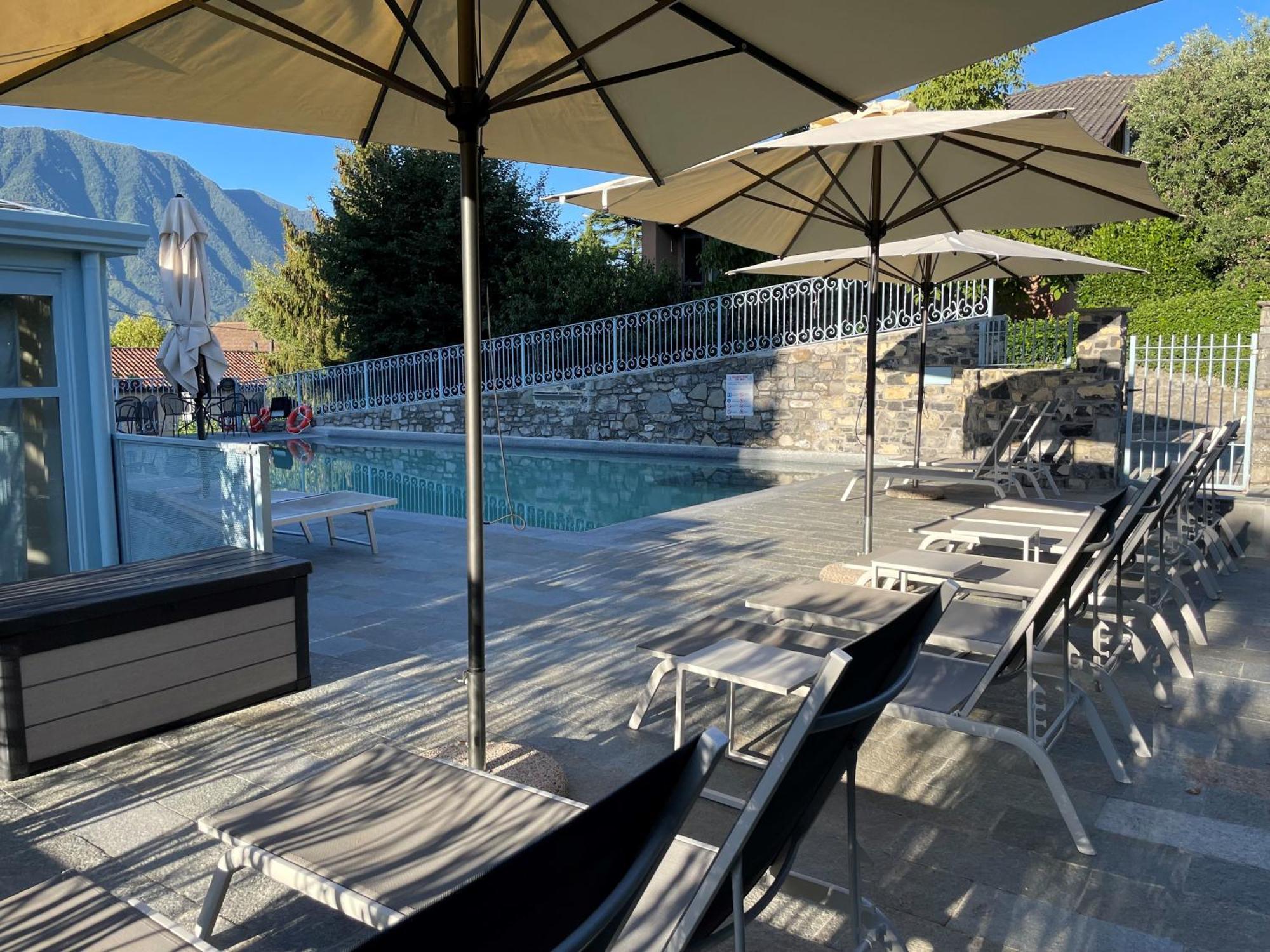 Hotel Lario Mezzegra Exterior photo